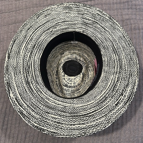 Brand new, never worn Charlie straw hat - Picture 6 of 10